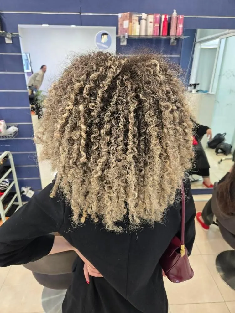 Photo 1 de Salon Coiffure Amine