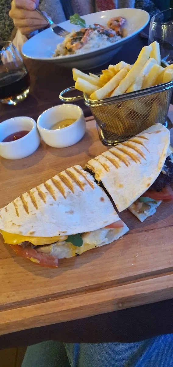 صورة 4 من La Casa : Restaurant & Pizzeria