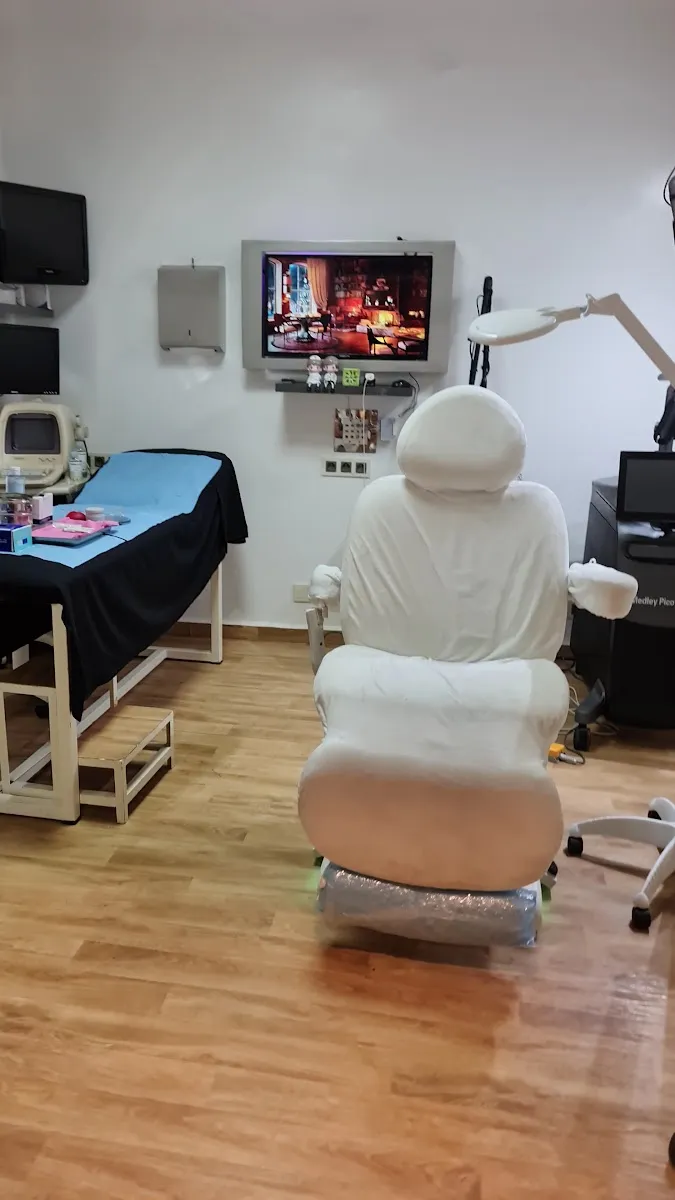 صورة 1 من Dr RHAZI TARIK - Médecin Esthétique - Kénitra