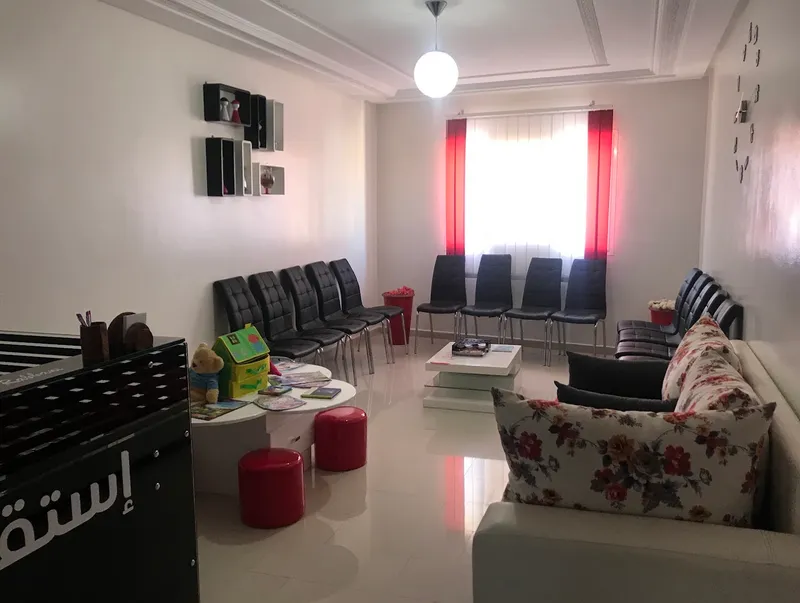 صورة 4 من Dr RHAZI TARIK - Médecin Esthétique - Kénitra