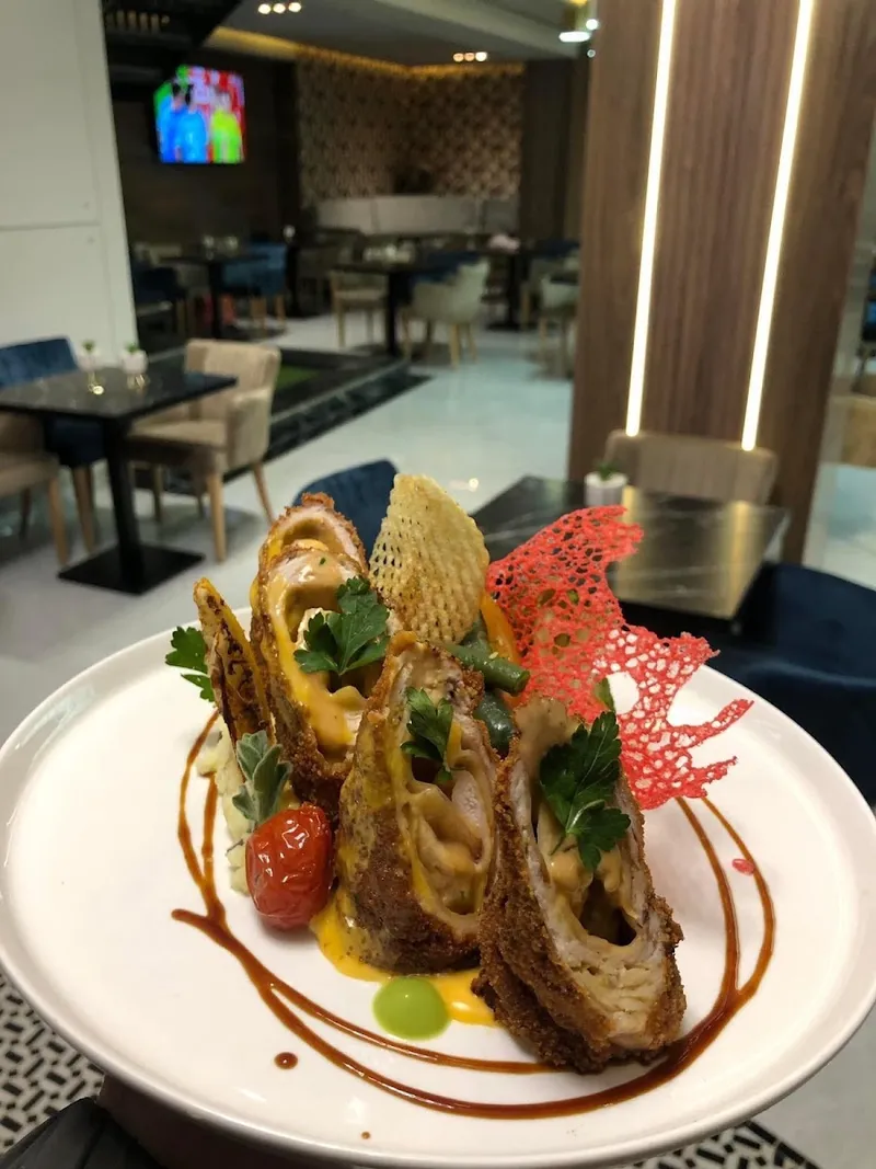 صورة 4 من Crystal : Café & Restaurant