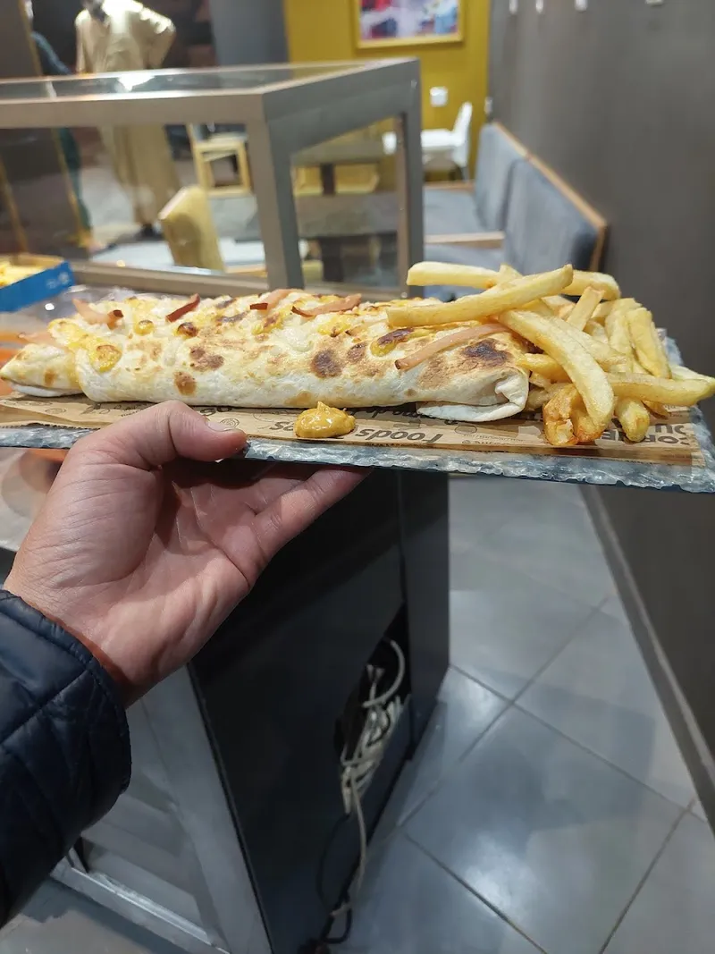 صورة 3 من Restaurant Du Chef's