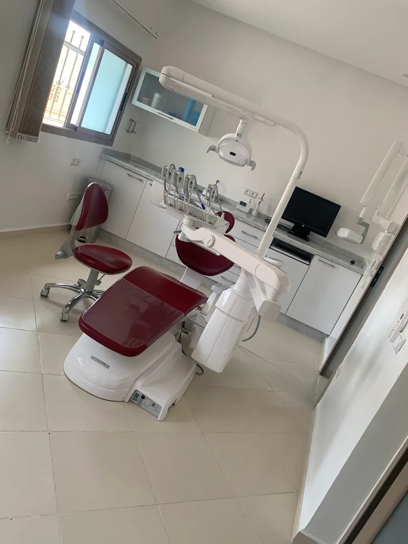 Chirurgien Dentiste Boulaiche Abdelali photo 3