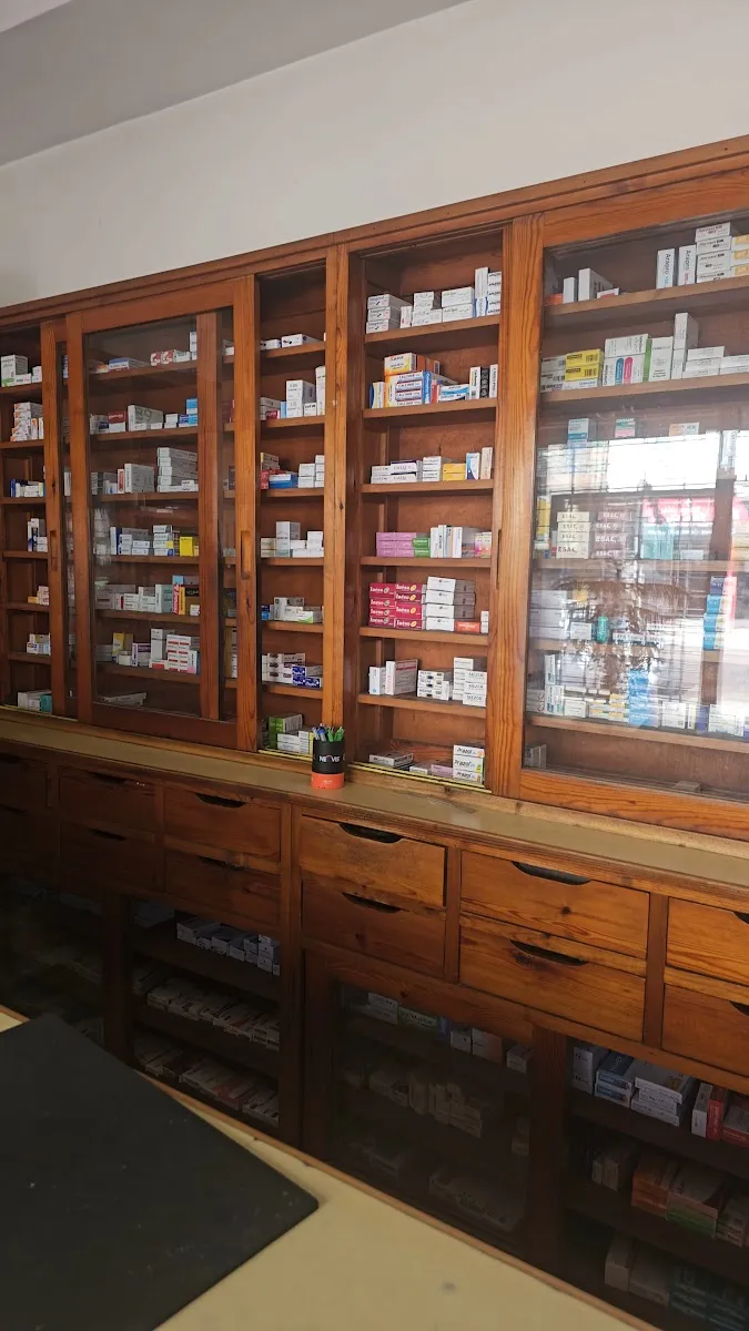 صورة 2 من Pharmacie Linaya