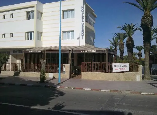 صورة 1 من Hôtel Verdi