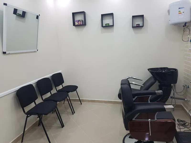 صورة 2 من Salon Moncif de Coiffure