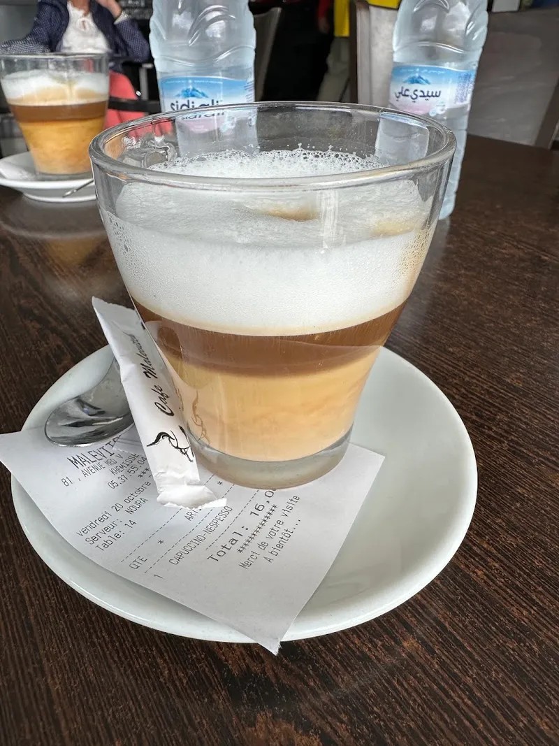 صورة 4 من Malevitch : Café, Boulangerie & Pâtisserie