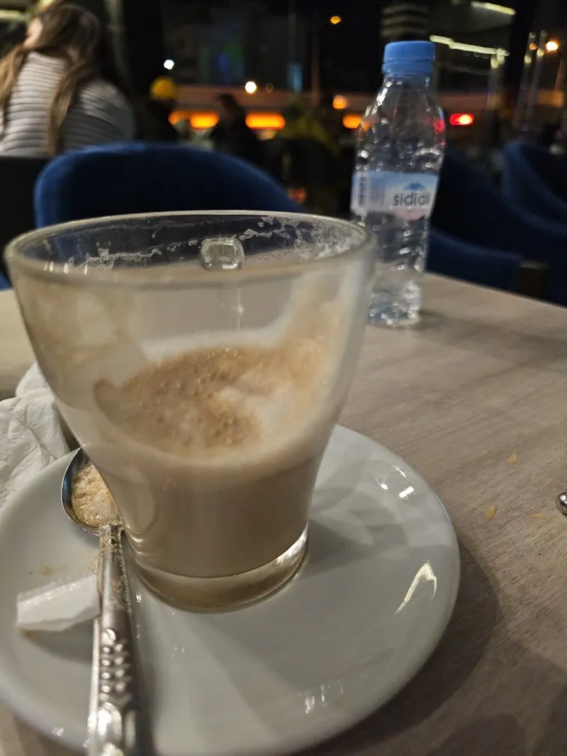 صورة 3 من Malevitch : Café, Boulangerie & Pâtisserie