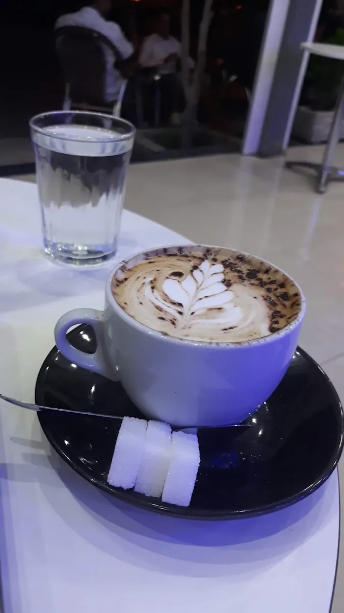 صورة 3 من Café Rabat