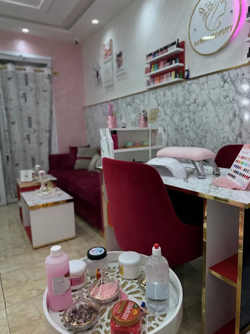 Photo 2 de 9amar Beauty | Soins esthétiques | Salon de beauté femmes à Tanger | مركز العناية بالبشرة