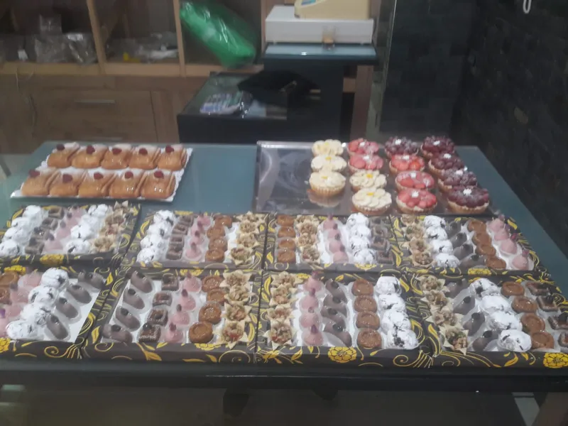 Ejjiyarine : Boulangerie & Pâtisserie photo 4
