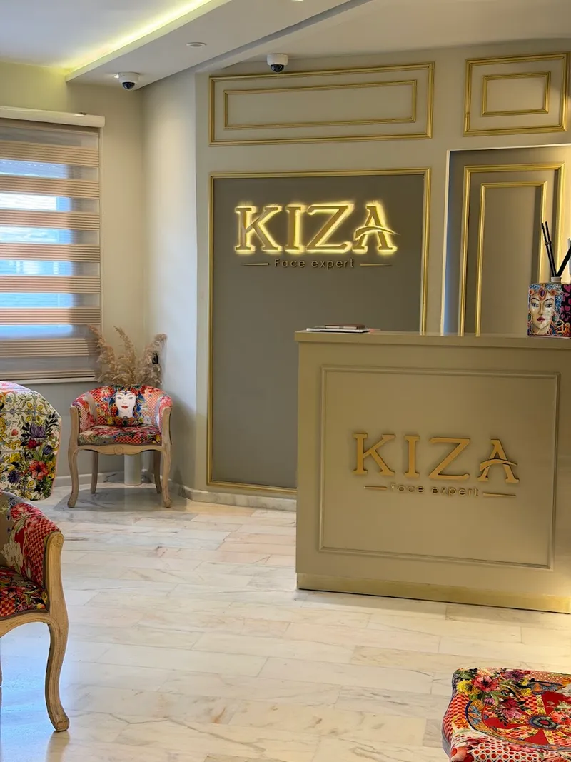 صورة 3 من Kiza Face Expert - Maison de Kizabrows, pour Microblading, Powder Brows, Glaçage Des Lèvres, Baby Lips, et Détatouage.
