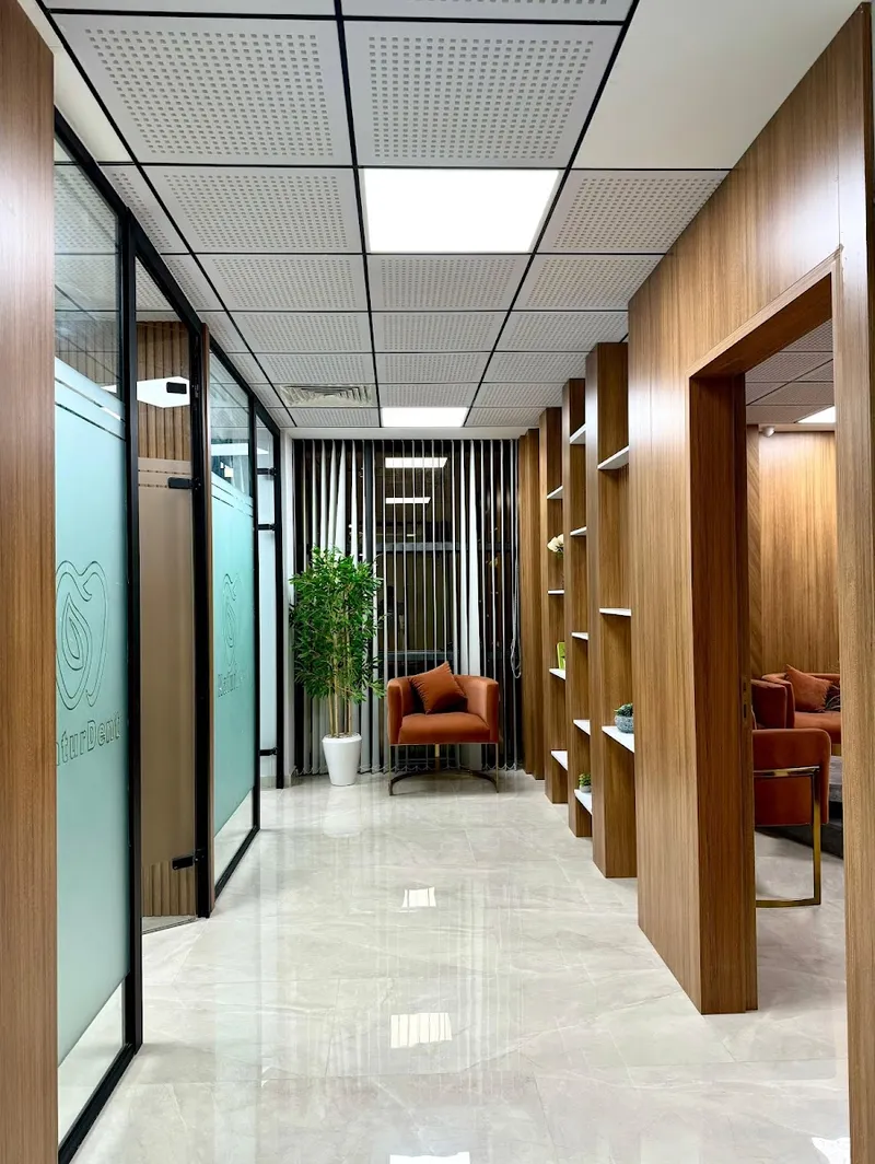 صورة 4 من Centre Dentaire Dr KARAMAT