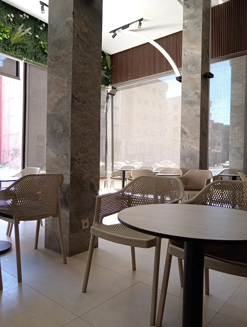 Photo 3 de Cafe Laverdolga