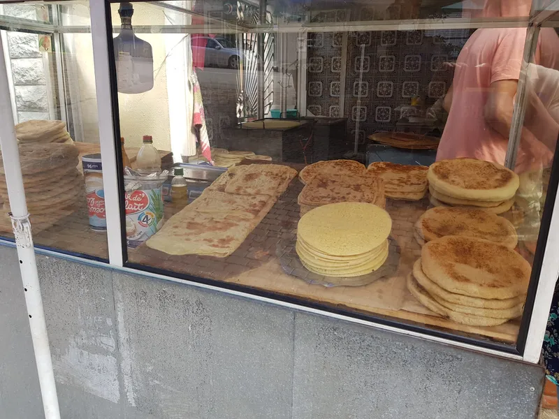 صورة 1 من Pâtisserie traditionnelle (msamen harcha maamer)