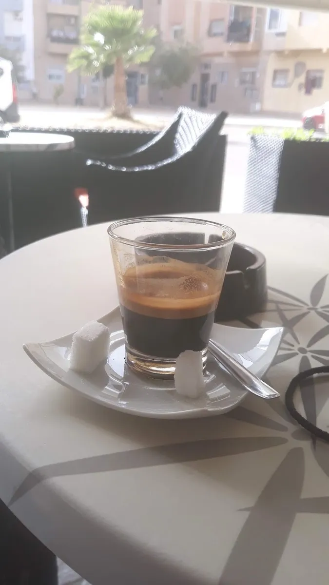 Les Amis Café, Boulangerie & Pâtisserie photo 2