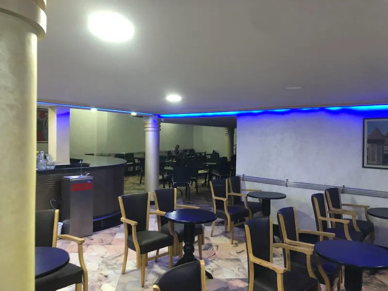 Photo 2 de Cafe Layali Diyaeمقهى ليالي ضياء