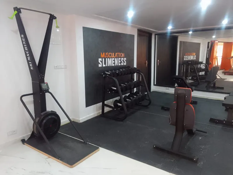 Photo 2 de Espace Club Slimness : Salle de Sport, Salon de Coiffure & Ésthetique, Piscine, Hammam, Spa & Snack