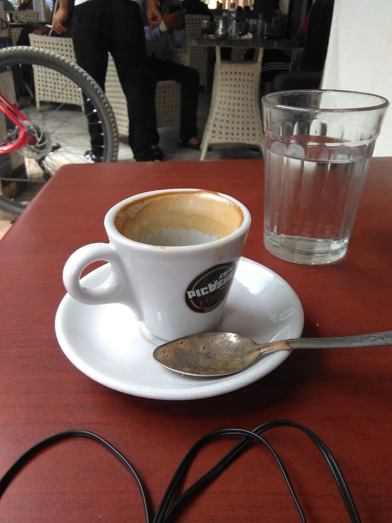 صورة 2 من Café Zbiri