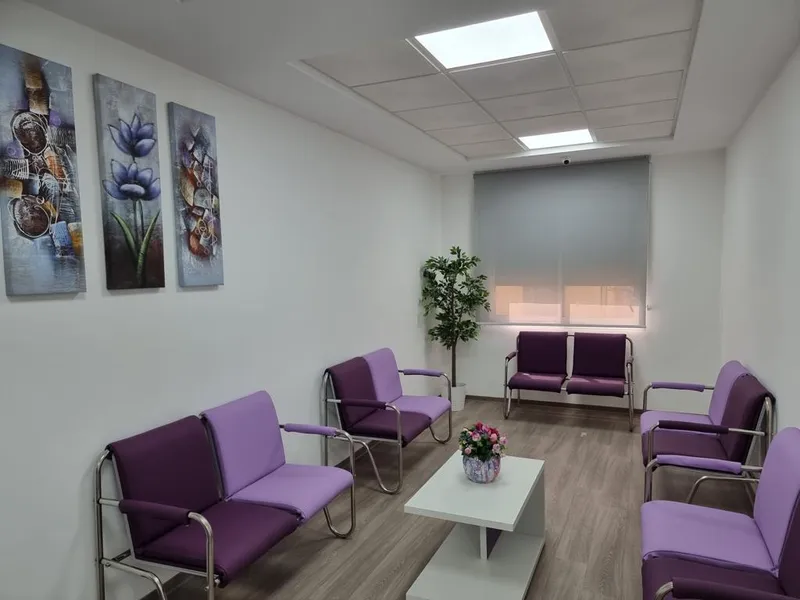 Photo 3 de Cabinet de Dermatologie Dr. Majda Askour