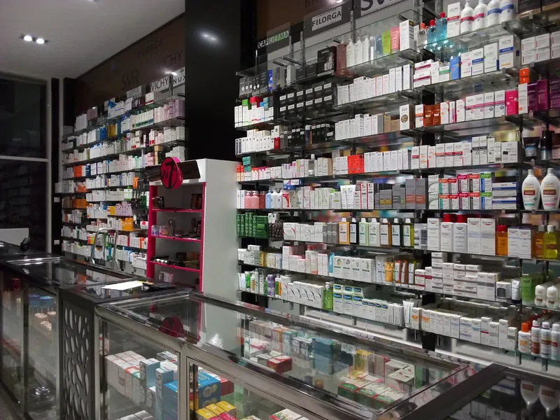 صورة 3 من Parapharmacie L'Orangerie