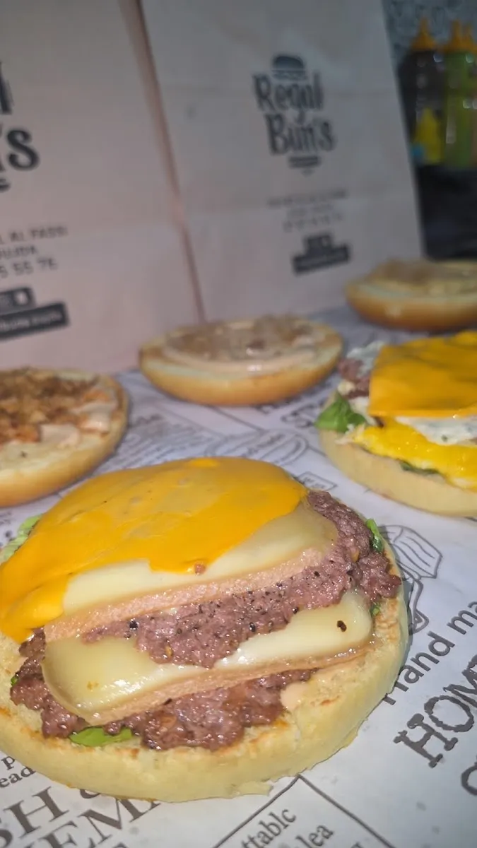 صورة 1 من Royal Bun's