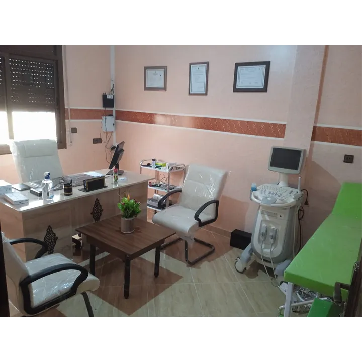 Photo 2 de الدكتورة عزيزة العماري
