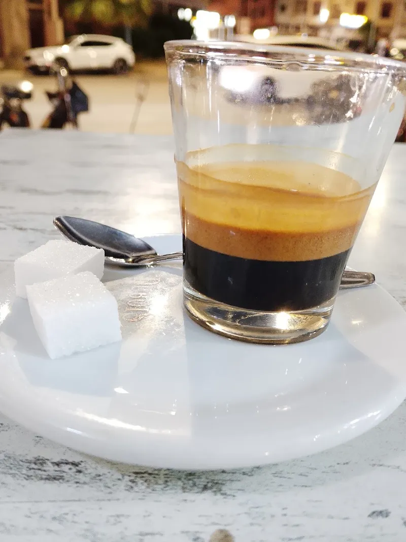 Photo 1 de Café Charam Cheikh