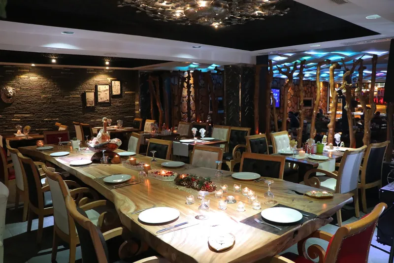 Woods Café-Restaurant photo 1