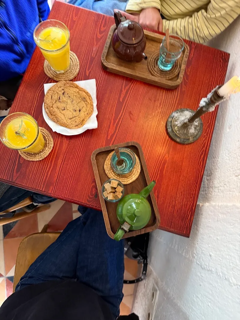 صورة 2 من Café Littéraire Essaouira