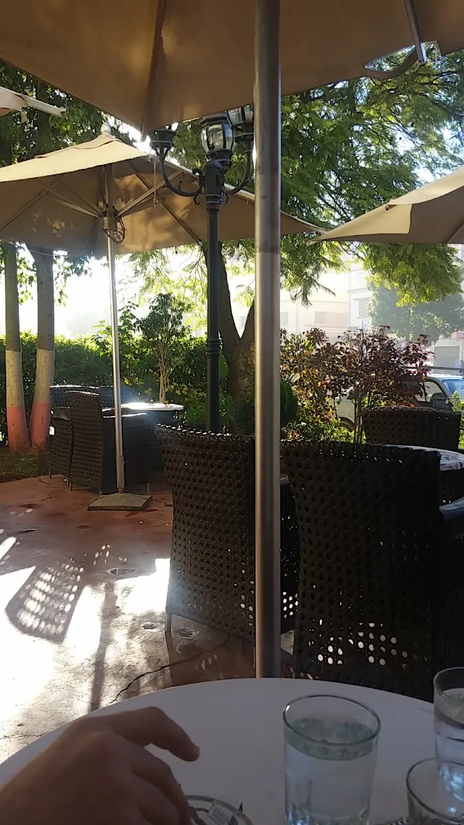 Photo 1 de مقهى الخيول