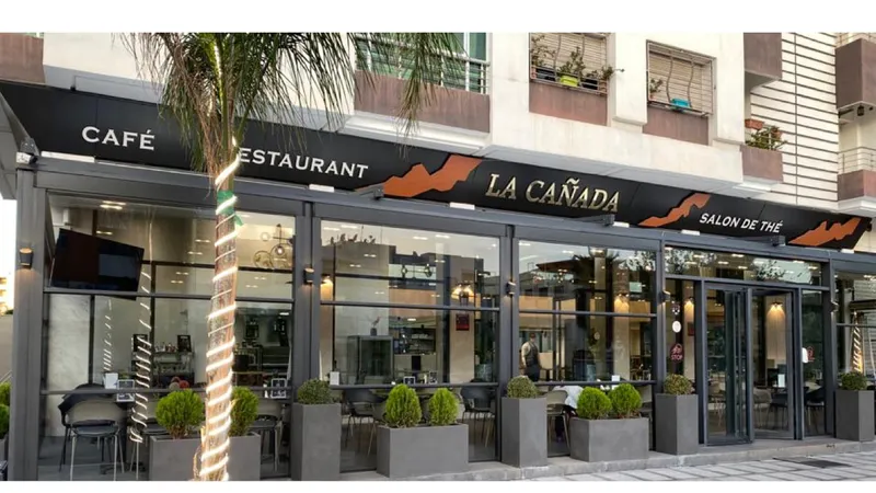 LA CAÑADA (Café-Restaurant-Glacier) photo 4