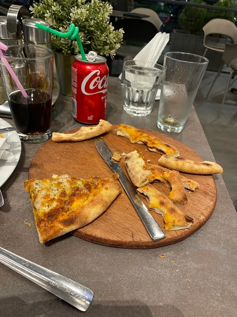 LA CAÑADA (Café-Restaurant-Glacier) photo 2