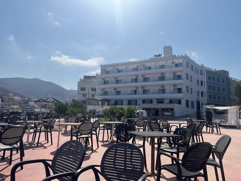 صورة 1 من Hôtel Golden Bay