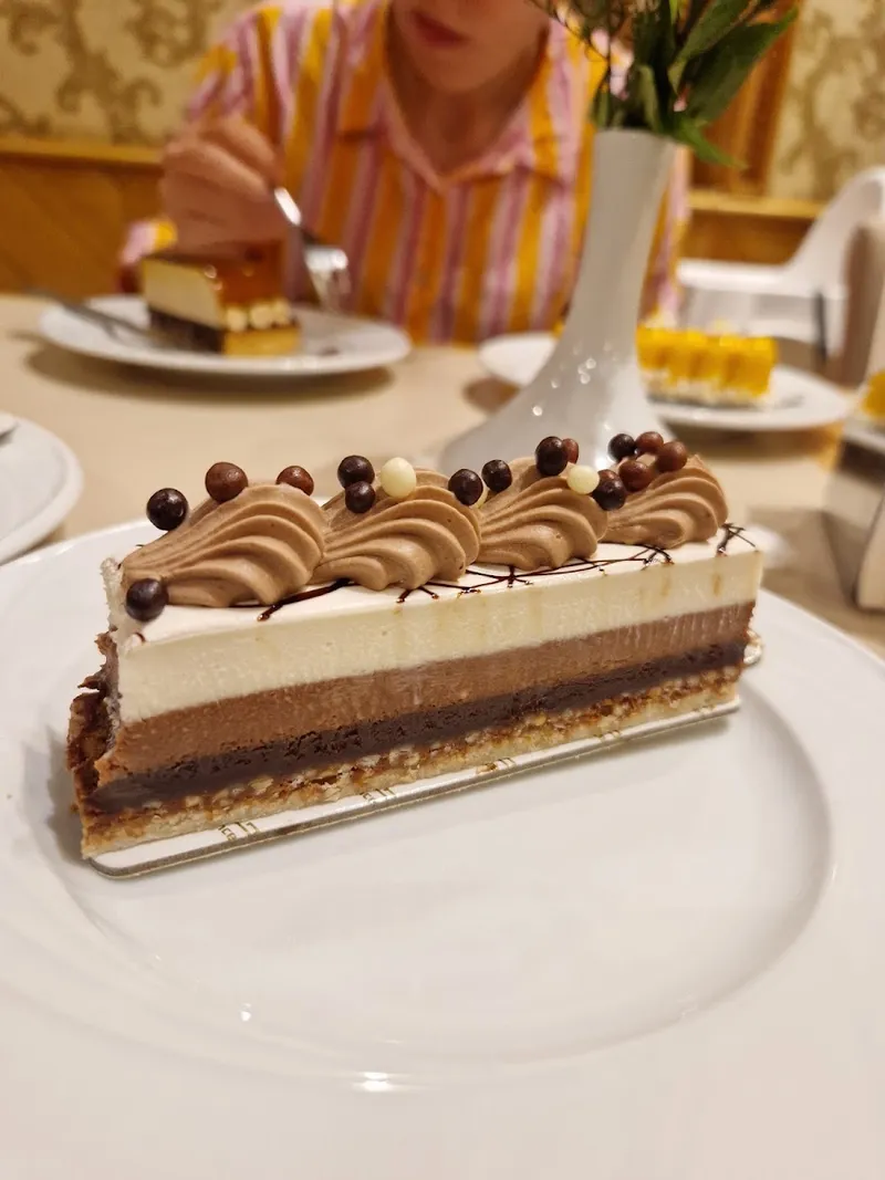 Pâtisserie des Princes photo 4