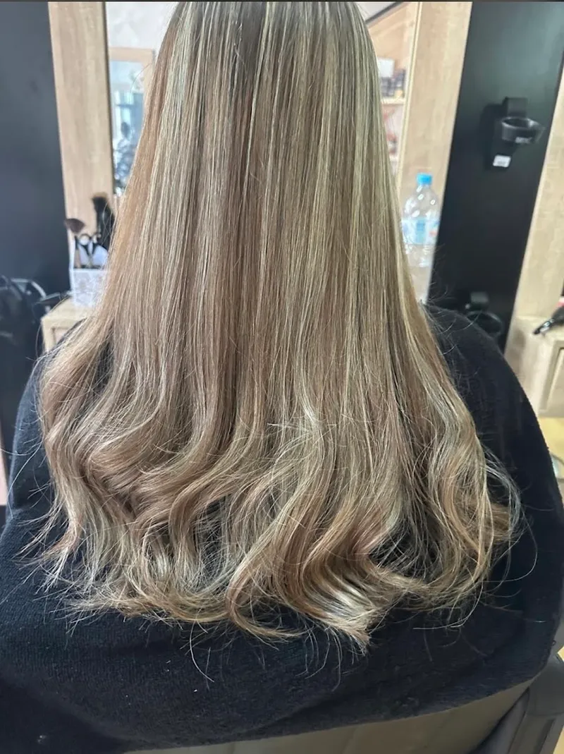 صورة 1 من Sara Hair