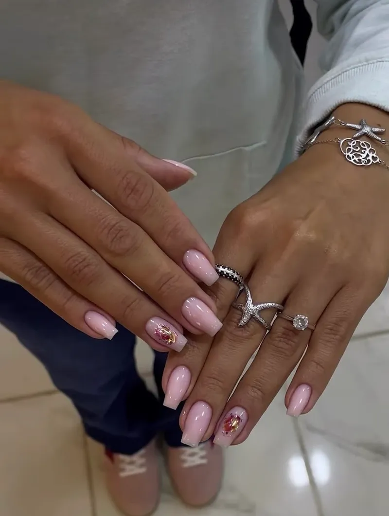 صورة 2 من Glamour nails bar