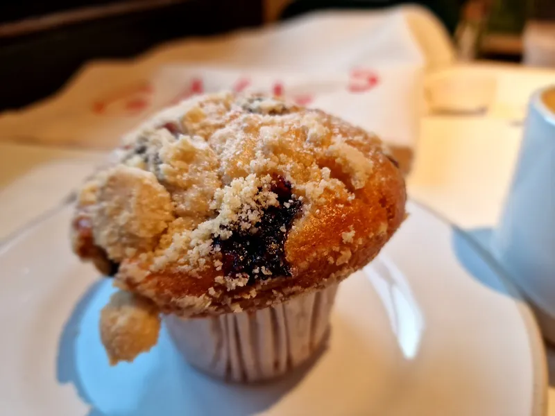 Photo 4 de GAIL's Bakery Manchester Sale