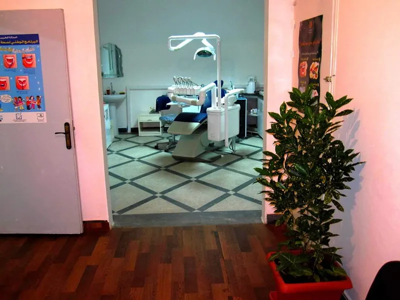 صورة 3 من Docteur Mohamed Reda Douia - Dentiste Chirurgien