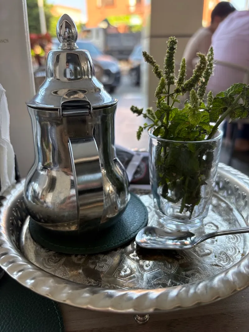 Photo 1 de Cafe Brunch Ariha