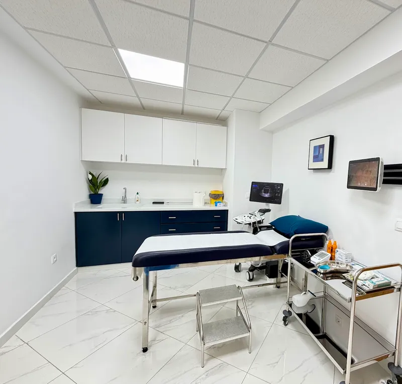 Dr Khdach Youness chirurgien Urologue Sexologue Andrologue Rabat photo 2
