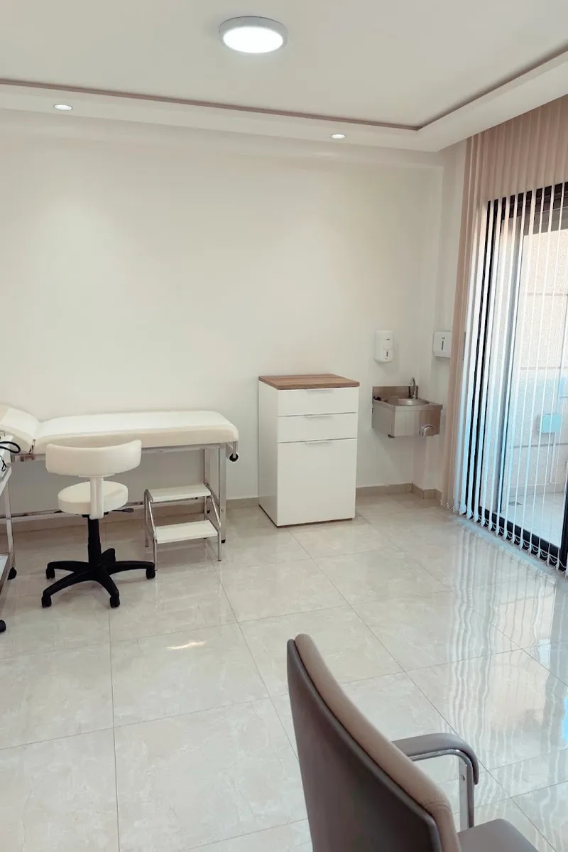 صورة 1 من Dr. Manal Monsif Alaoui Spécialiste en Médecine Interne