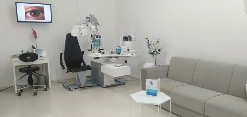 صورة 1 من Cabinet d'ophtalmologie Dr Zineb Khtibari ( Ophtalmologue Temara Al Wifak )