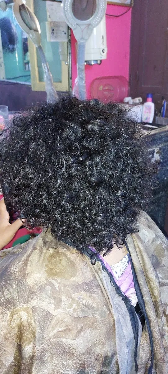 صورة 2 من Salon Arif