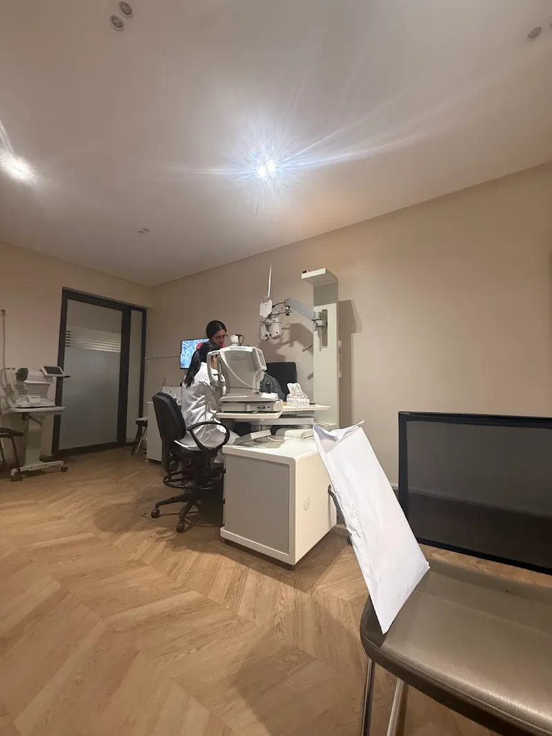 Photo 1 de Centre d'Ophtalmologie Dr. Zineb Darfaoui