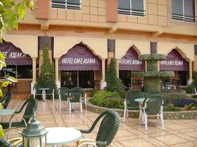 Hotel Café Restaurant Assaka photo 1