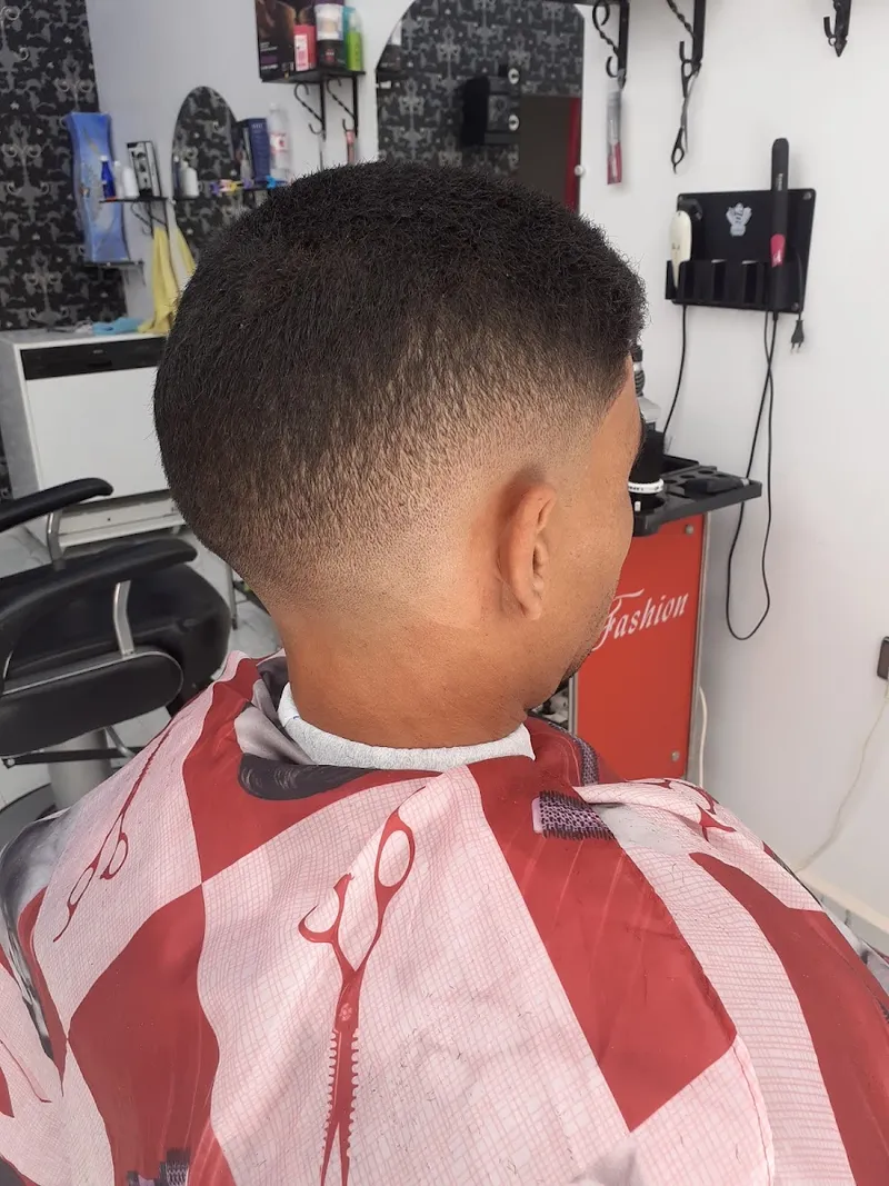 صورة 3 من Khémisset Barber Shop