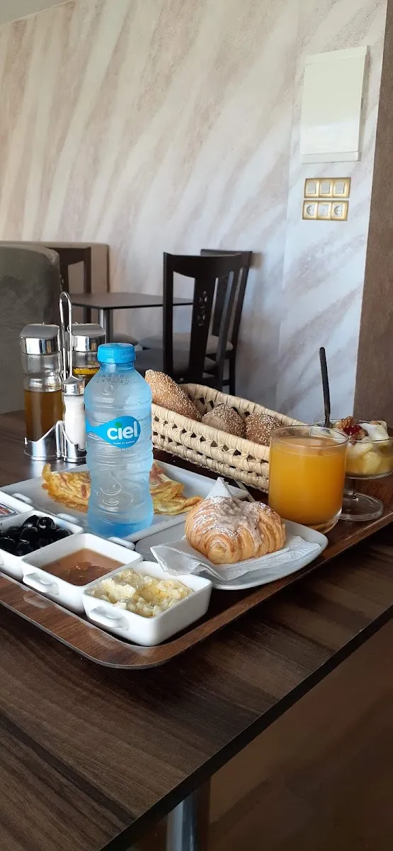 Photo 4 de Al Alya cafe & panadería
