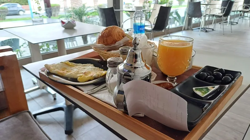 صورة 2 من Bonjour