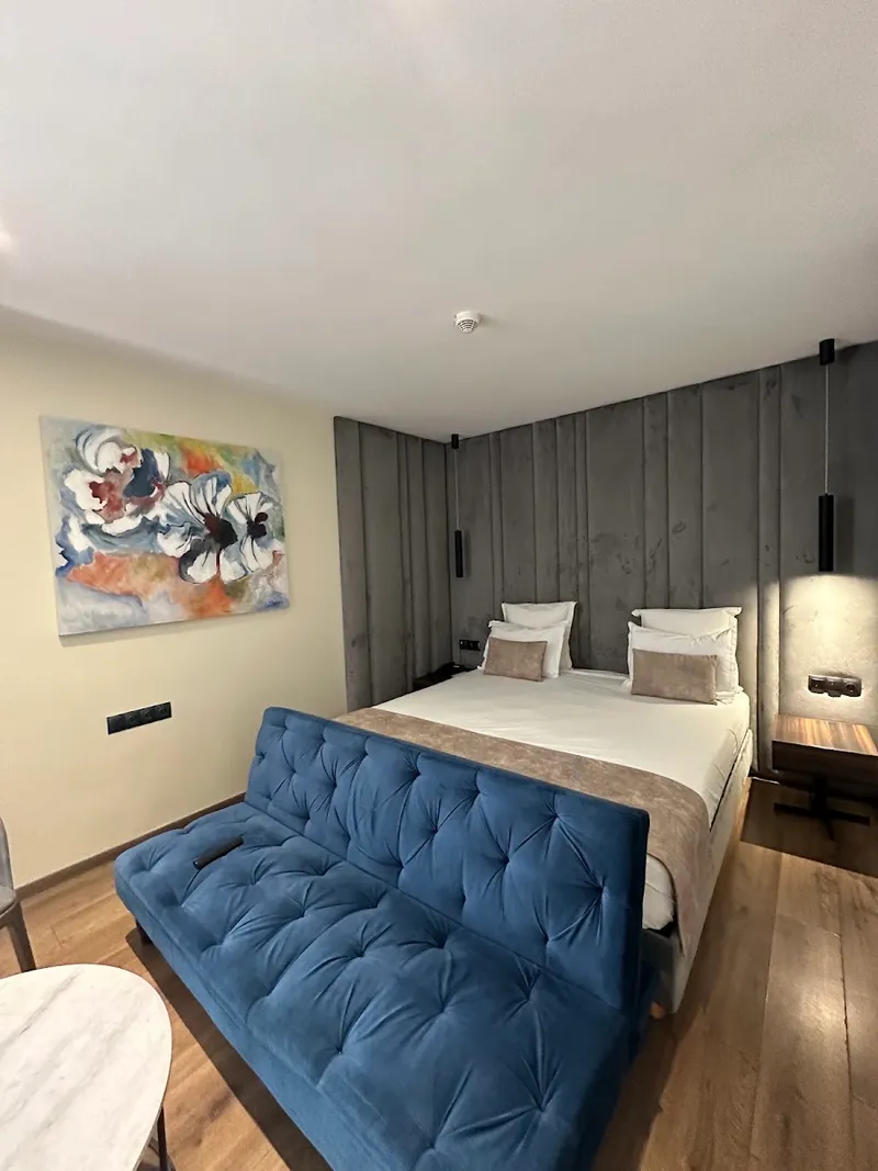 NJ Hotel photo 2